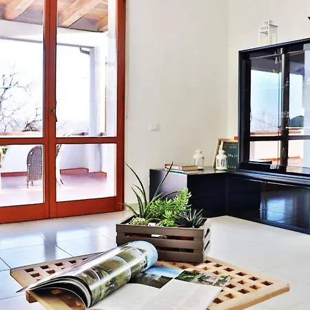 شقة La Finestra Sugli Ulivi - Yourplace Abruzzo روكّا سان جيوفانّي
